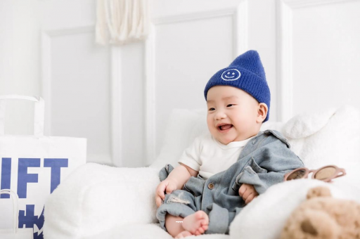 试管代怀生子合法吗宝宝吃奶蹬腿烦躁扭动